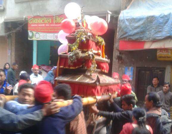 20160407025606_ghode-jatra