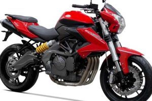 20160425114658_Benelli-TNT600