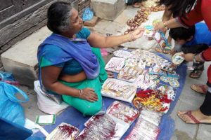 20160817103713_rakhi