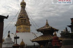 20160830042010_Swayambhunath