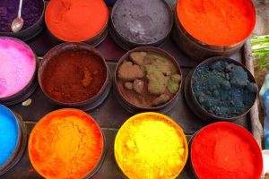 20190319115351_holi_color