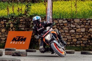 KTM_Track_Test_Day_1_Carousal_Oct_27_17