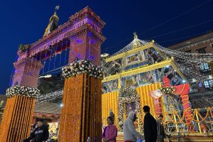 The divine aura of Maha Shivaratri Eve shines bright! ✨🔱 Witnessing the sacred beauty and devotion as we prepare for the grand night of Lord Shiva!