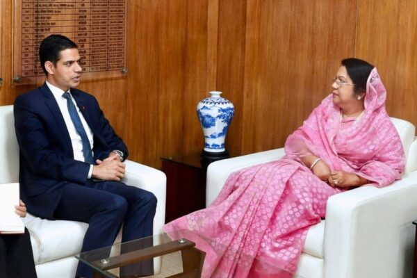 11e19ae4-ae48-4d8d-932e-4230e3ffd4a1