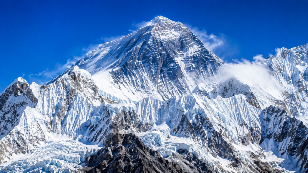 Everest Spring ascent route to summit successfully opened