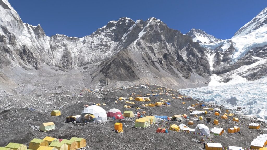 Road to Everest