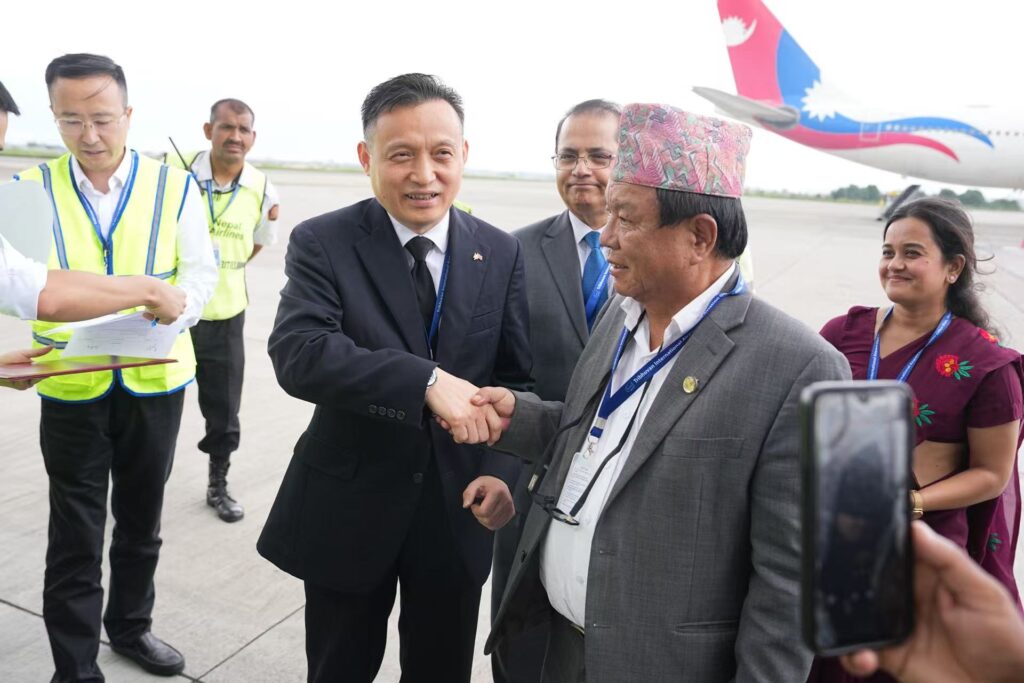 Fourth Batch of Chinese Emergency Aid Arrives in Nepal
