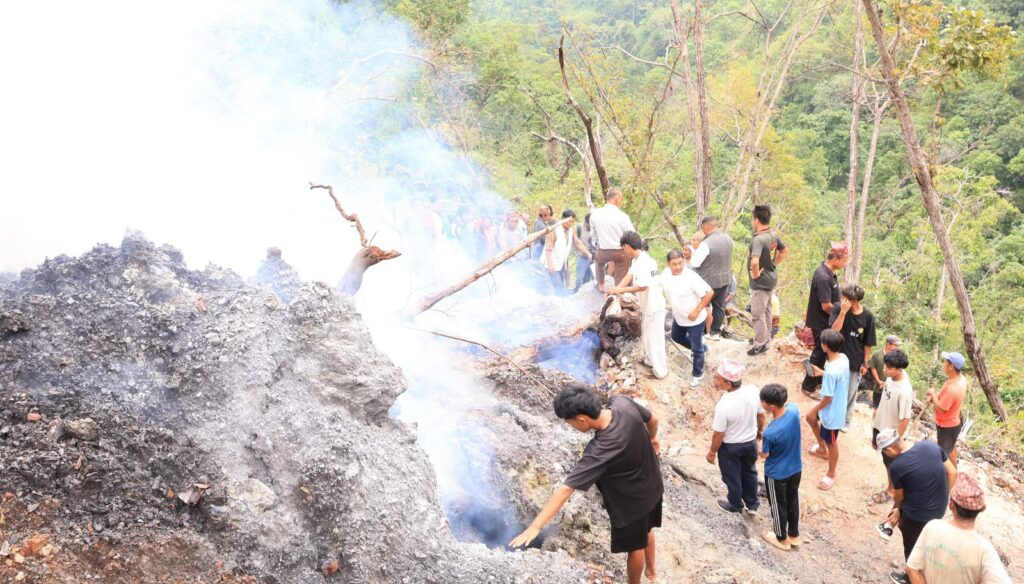 Carbon Monoxide found in Smoke Emerging from Nawalpur hill area