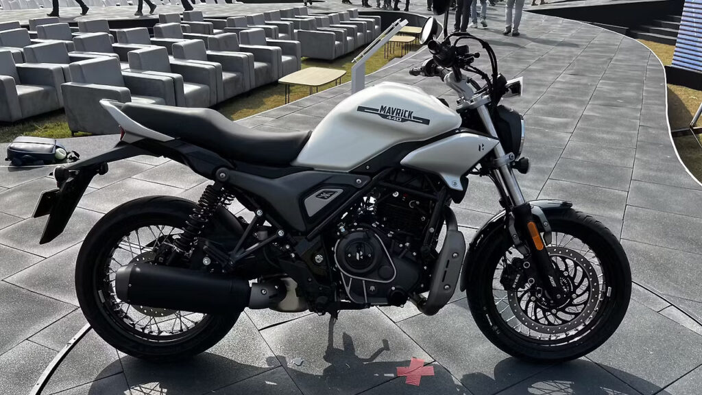 Updated Hero Mavrick 440 Spotted During Testing With New Features